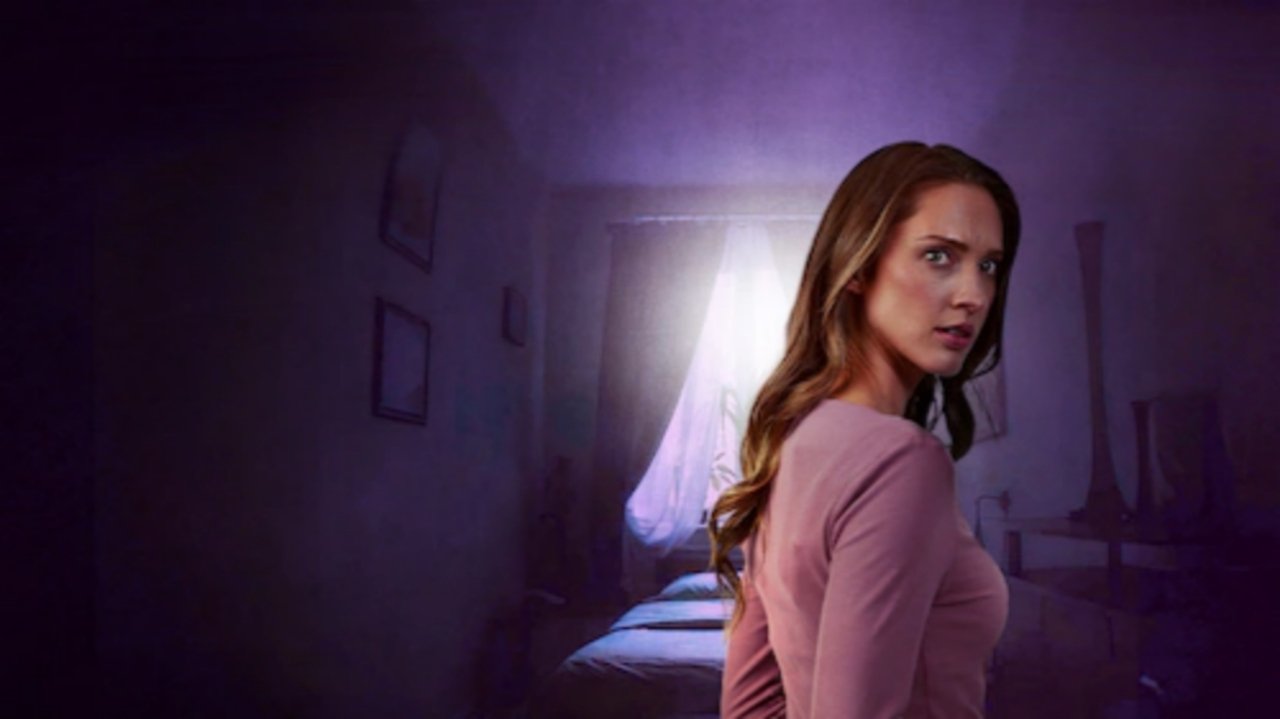 دانلود فيلم Trapped in Her Dorm Room 2025 | در اتاق خوابگاهش گیر افتاده